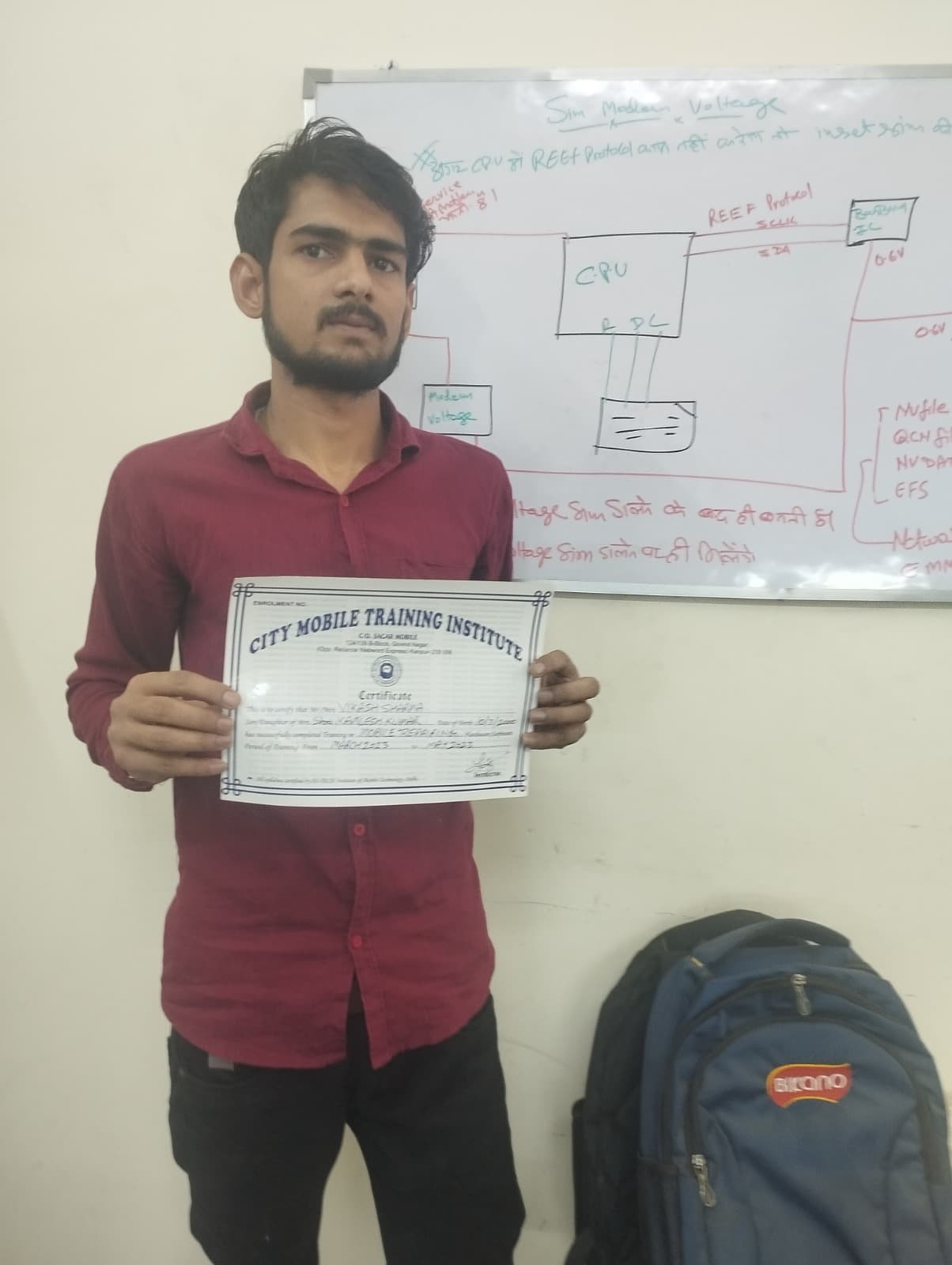 Chipix Institute student with course certificate